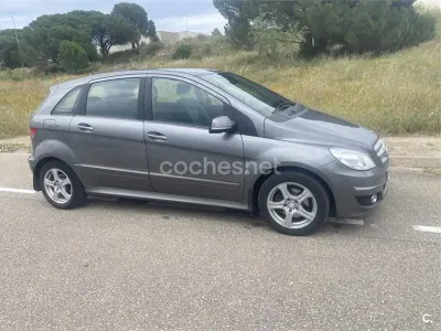 Usado Mercedes B180