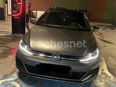 Usado VW Golf VII GTD 184 CV (135 kW) 2019 Gris / plata Berlina