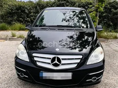 Usado Mercedes B180