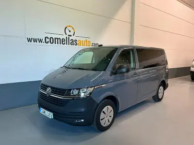 Usado VW Caravelle 150 CV (110 kW) 2022 Gris / plata Van