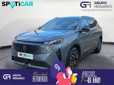 Używany Peugeot 5008 Allure 145 KM (106 kW) 2025 Szary SUV