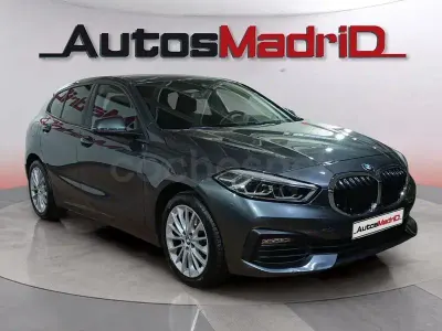Usado BMW 118 150 CV (110 kW) 2020 Gris / plata Utilitario