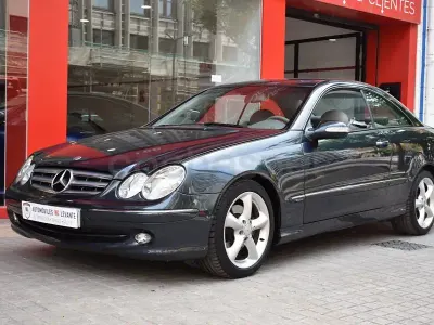 Usado Mercedes CLK270 Elegance 170 CV (125 kW) 2003 Azul Coupe