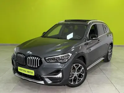 Käytetty BMW X1 xLine 150 HP (110 kW) 2021 Harmaa Katumaasturi