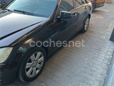Mercedes C200