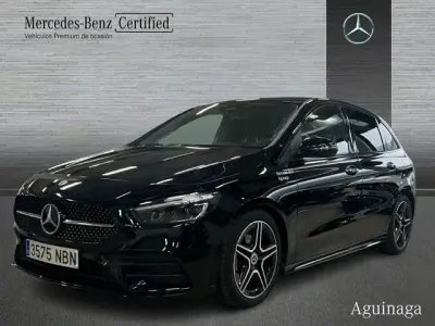 Usado Mercedes B200 150 CV (110 kW) 2025 Negro noche Utilitario