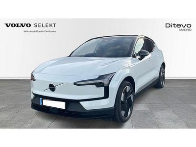 Blanco Usado 2024 Volvo EX30 Ultra SUV | 33.800 € (Un poco caro)
