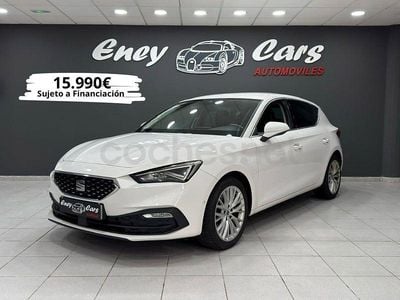 Usado Seat Leon XCELLENCE 150 CV (110 kW) 2021 Blanco Berlina