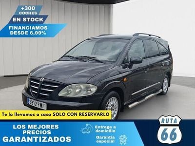 Usado Ssangyong (KGM) Rodius 165 CV (121 kW) 2007 Blanco Monovolumen