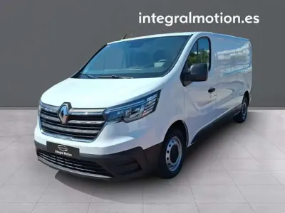 Usado Renault Trafic 131 CV (96 kW) 2023 Marrón Monovolumen