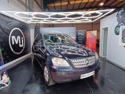 Azul Usado 2007 Mercedes ML320 SUV | 7990 € (Buen precio)