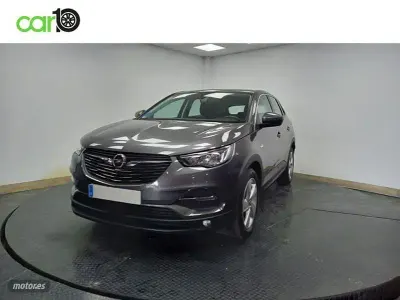 Usado Opel Grandland X Edition 224 CV (164 kW) 2021 Gris SUV