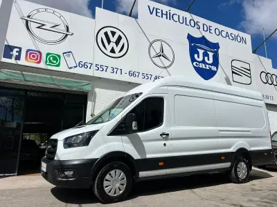 Usado Ford Transit Trend 130 CV (95 kW) 2023 Blanco Van