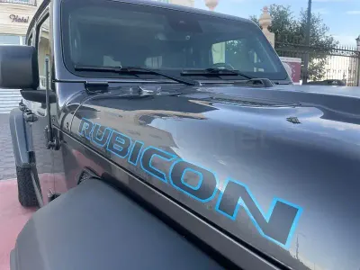 Usado Jeep Wrangler Rubicon 381 CV (280 kW) 2022 Gris / plata SUV