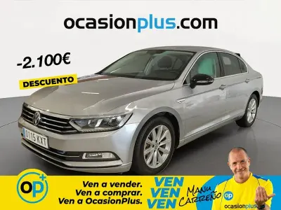 Usado VW Passat Advance 150 CV (110 kW) 2019 Gris / plata Berlina