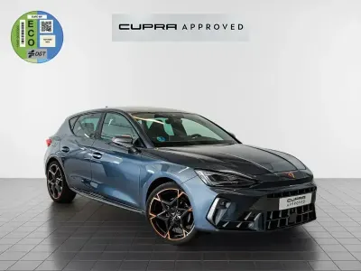 Usado Cupra Leon 150 CV (110 kW) 2024 Gris / plata Berlina