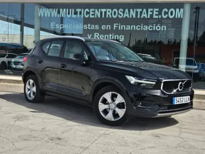 Usado Volvo XC40 Momentum 163 CV (119 kW) 2020 Negro SUV