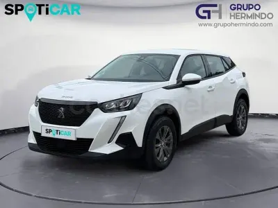 Usado Peugeot 2008 Active 110 CV (80 kW) 2021 Blanco SUV