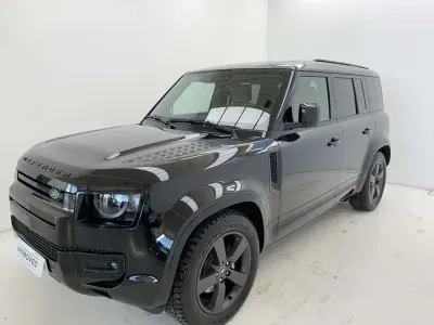 Usado Land Rover Defender HSE Dynamic 249 CV (183 kW) 2025 Negro SUV