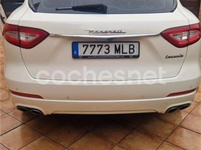 Usado Maserati Levante 275 CV (202 kW) 2016 Blanco SUV