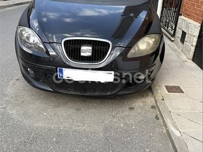 Usado Seat Altea Stylance 140 CV (102 kW) 2006 Negro Monovolumen