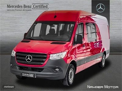 Rojo Usado 2019 Mercedes Sprinter Van | 40.500 €