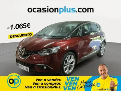 Usado Renault Scénic III Zen 110 CV (80 kW) 2016 Rojo Monovolumen