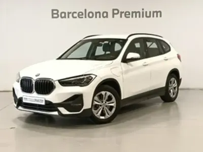 Usado BMW X1 Executive 220 CV (161 kW) 2021 Blanco SUV