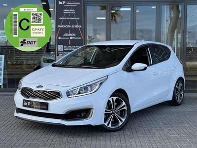 Usado Kia Ceed 120 CV (88 kW) 2017 Blanco Utilitario