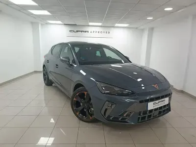 Usado Cupra Leon 150 CV (110 kW) 2024 Gris Berlina