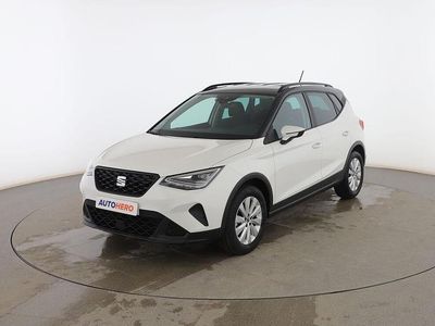 Blanco Usado 2023 Seat Arona Style SUV | 17.499 € (Precio justo)
