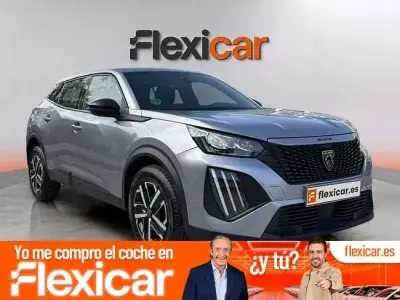 Usado Peugeot 2008 Active 100 CV (73 kW) 2023 Gris SUV