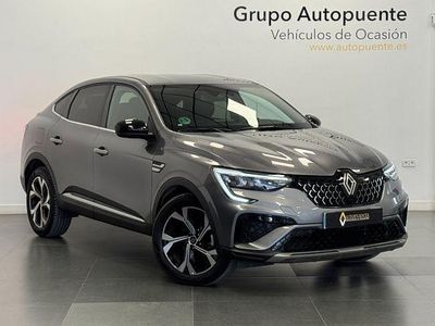 Usado Renault Arkana Techno 140 CV (102 kW) 2025 Gris / plata SUV