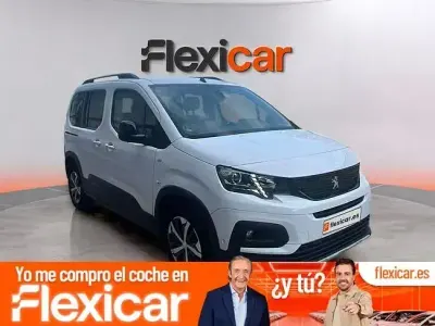 Usado Peugeot Rifter Allure 100 CV (73 kW) 2026 Blanco Monovolumen