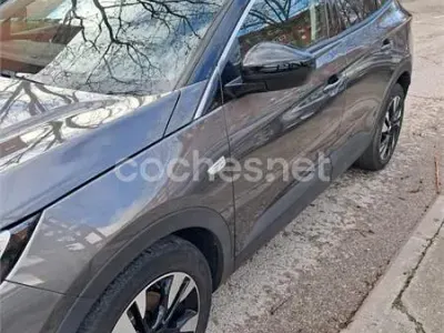 Usado Opel Grandland X Ultimate 130 CV (95 kW) 2020 Gris / plata SUV