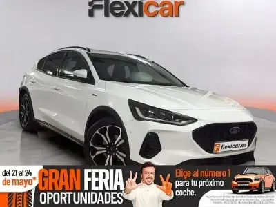 Begagnad Ford Focus Active 155 HK (114 kW) 2023 Vit Sedan
