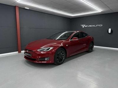 Usado Tesla Model S 386 kW (525 CV) 2019 Rojo Utilitario