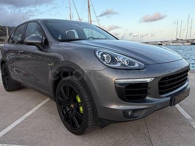 Usado Porsche Cayenne S E-Hybrid 416 CV (305 kW) 2015 Gris / plata SUV