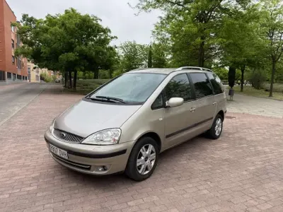 Usado Ford Galaxy Trend 150 CV (110 kW) 2006 Monovolumen