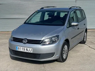 Usado VW Touran Edition 105 CV (77 kW) 2011 Gris / plata Monovolumen