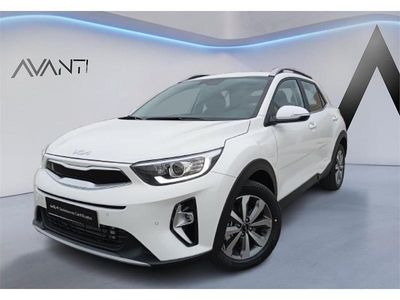 Blanco Usado 2024 Kia Stonic SUV | 19.000 € (Precio justo)
