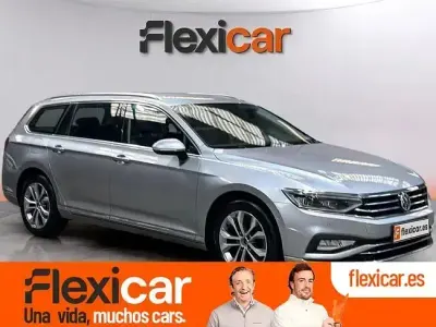 Begagnad VW Passat 190 HK (139 kW) 2020 Grå Kombi