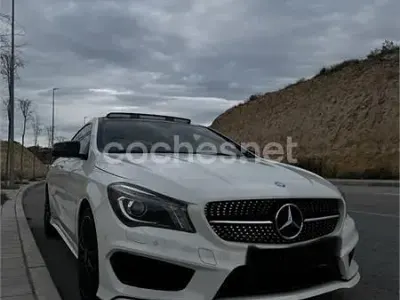 Usado Mercedes CLA200 AMG line 136 CV (100 kW) 2014 Blanco Berlina