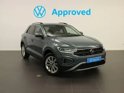 Usado VW T-Roc Life 150 CV (110 kW) 2022 Azul SUV