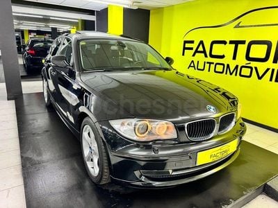 Usado BMW 120 Sport Line 184 CV (135 kW) 2011 Negro Utilitario