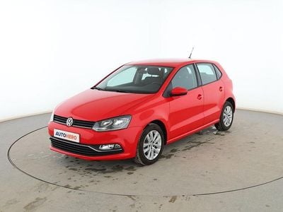 Usado VW Polo Advance 90 CV (66 kW) 2015 Rojo Berlina
