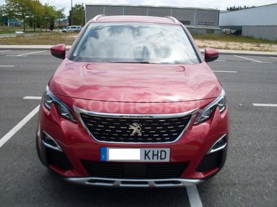 Rojo Usado 2018 Peugeot 3008 Allure SUV | 17.999 €