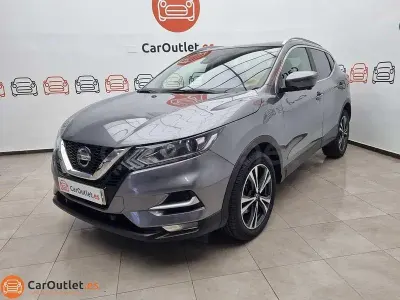 Usado Nissan Qashqai N-Connecta 158 CV (116 kW) 2021 Gris / plata SUV