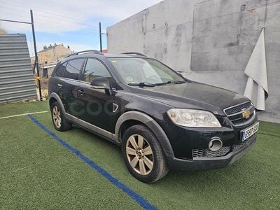 Usado Chevrolet Captiva 150 CV (110 kW) 2008 Negro SUV
