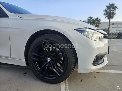 Usado BMW 320 Comfort Edition 190 CV (139 kW) 2018 Blanco Familiar